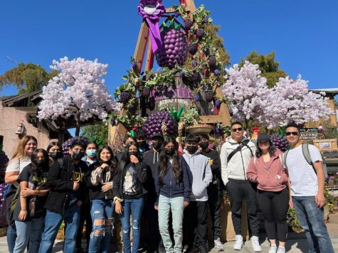 SRLA team goes to Knotts together on April 13 to celebrate our hard work.