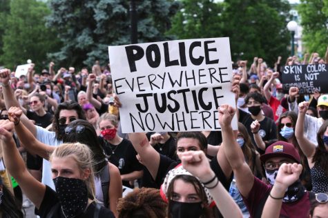 People protesting against police brutality