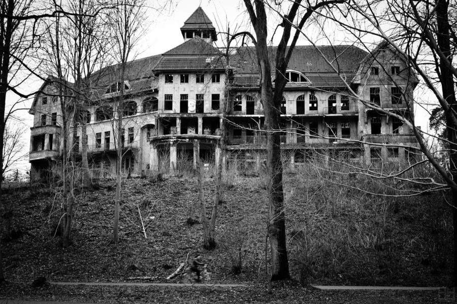 A picture of supposedly haunted house, The Haunted House Das Geisterhaus.