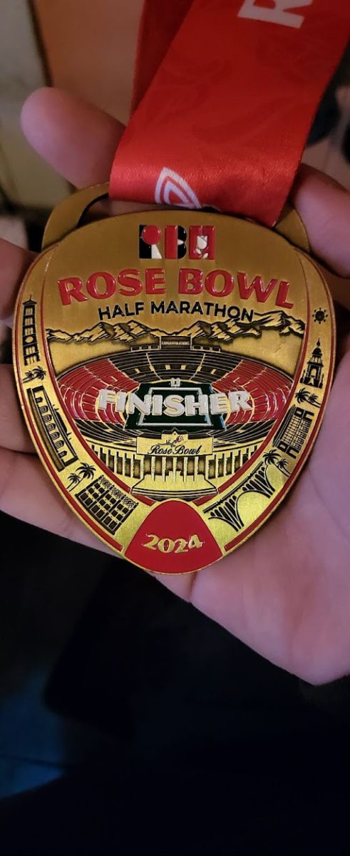Roselyns Rose Bowl Half Marathon medal.