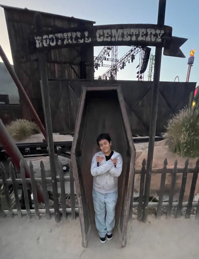 A picture that Allen's cousin took at Knott's Berry Farm.