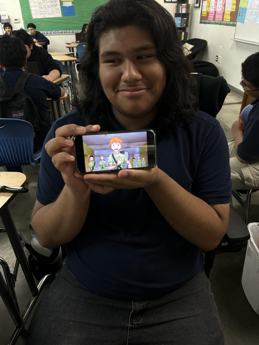 Aaron Garcia watching the anime Haikyu!!

This popular anime series is about volleyball.